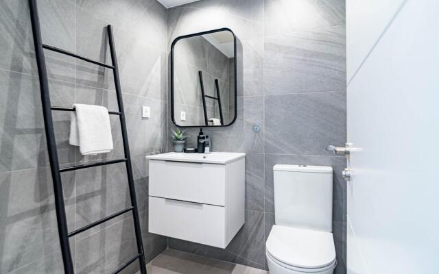 LAL- Fantastic family penthouse close to beaches