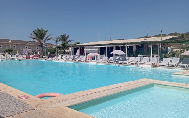 Doriane Beach Club & Aquapark