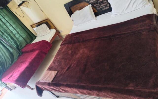 Vijay Raj Guest House