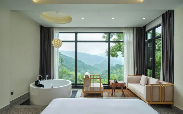 Serenity Valley - Zhangjiajie