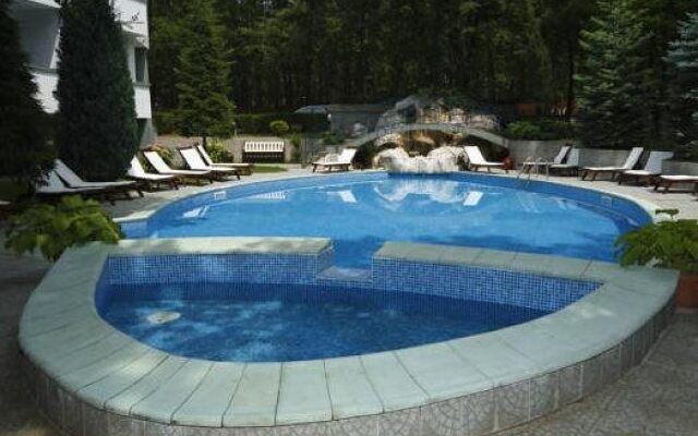 Elmar Hotel