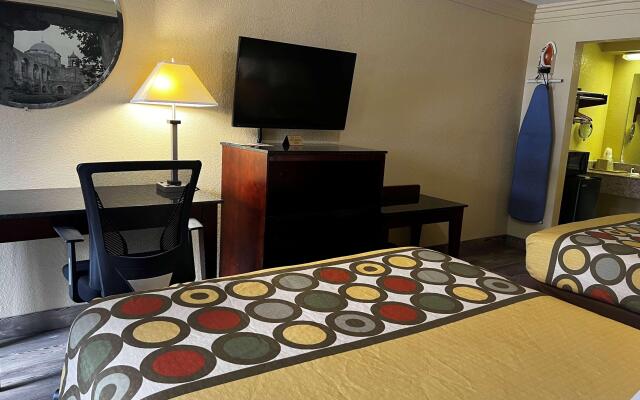 Express Inn & Suites