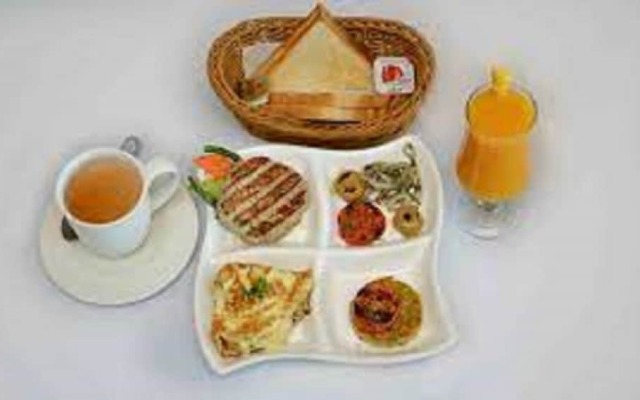 Flora Inn Hotel Naran