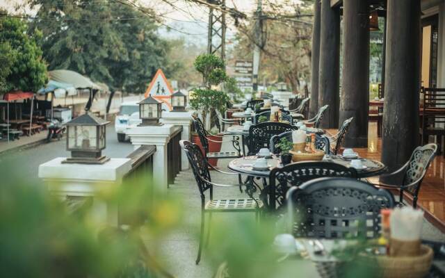 Treasure Hotel Laos