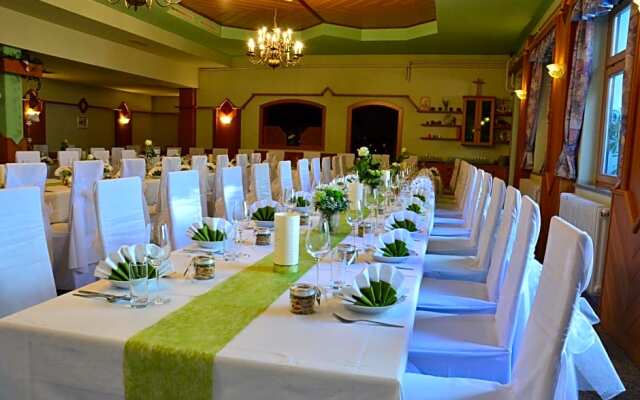 Gasthof Wagner Restaurant-Pension