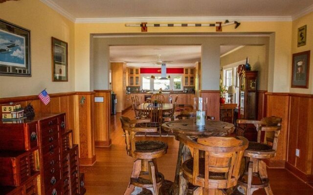 Hamakua Ranch House B&B