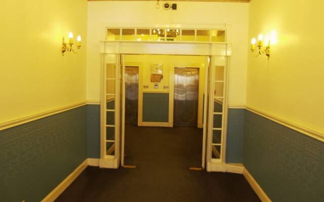 Royal Mile Mansions Apartment 27