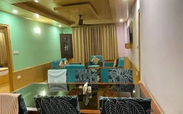 Lotus Cottages Manali