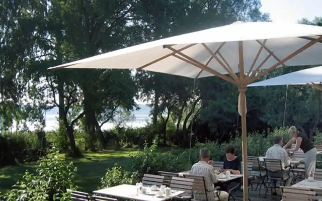 Seehotel am Neuklostersee