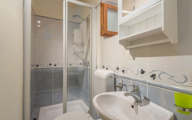 Stone Holiday House With a Spacious Yard and Private Pool