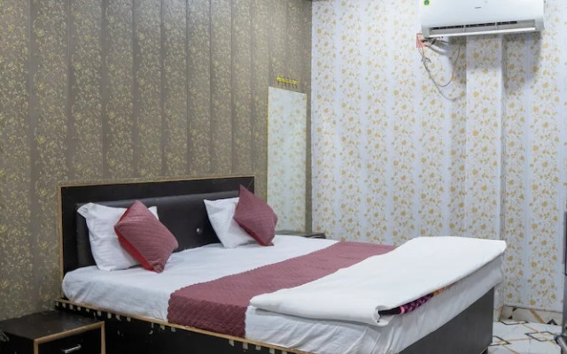 Hotel Kaka Ji Palace