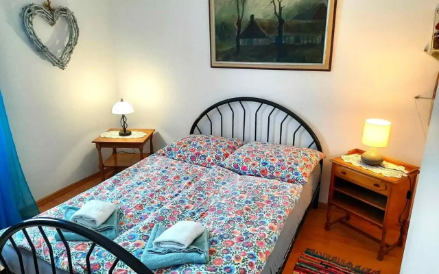 Spacious Holiday Home in Piechowice With Garden