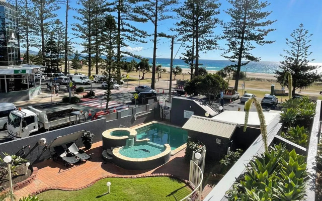 Aries Holiday Apartments