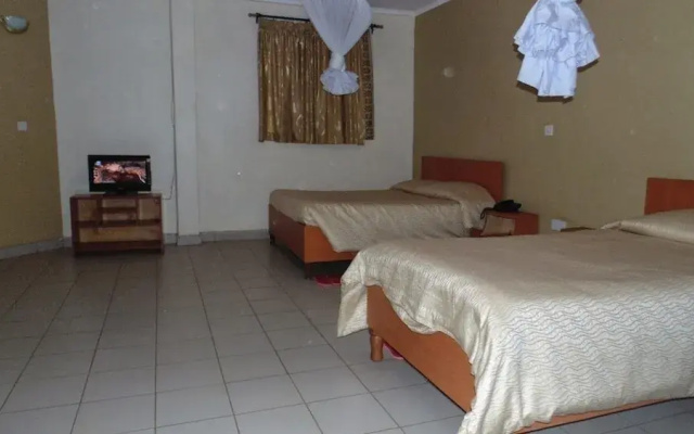 Legacy Star Hotel Chuka