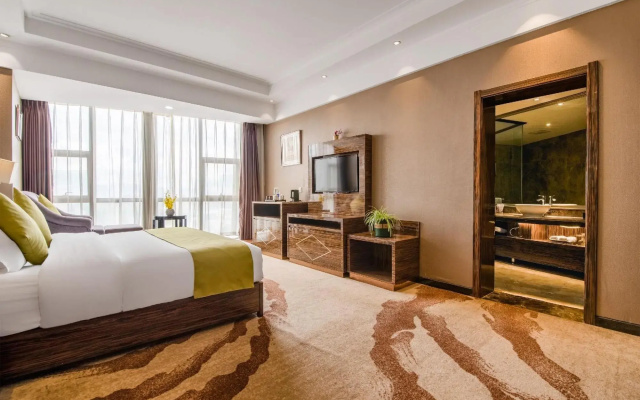 Kunming Xinshichao Hotel (Luo Tsuen Wan New Asia Sports City Branch)