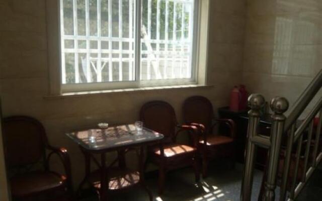 Yangzhong Sanmao sunshine Motel