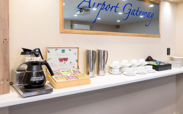 Airport Gateway Motor Lodge