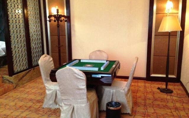 Hongqiqu Hotel - Zhengzhou