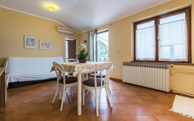 Stunning Home In Porec With Wifi And 2 Bedrooms