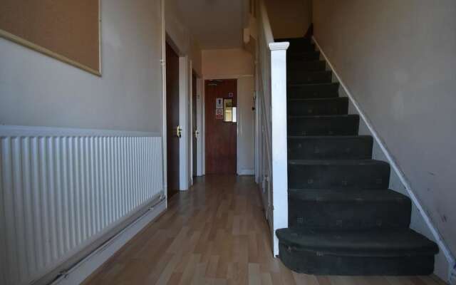 Racecourse Guest House