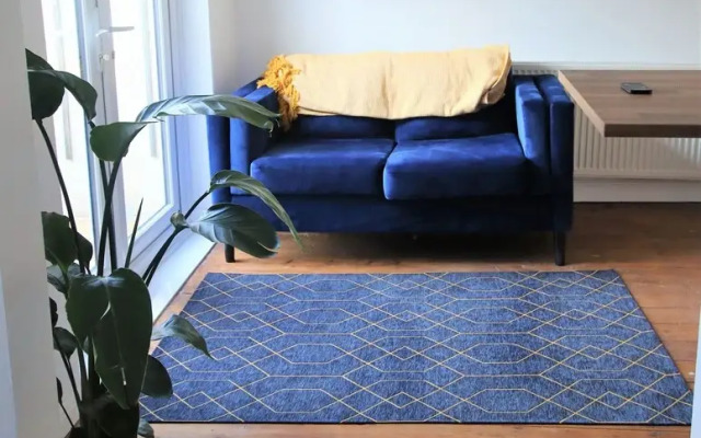 Contemporary Home in Friendly Easton - Free Parking