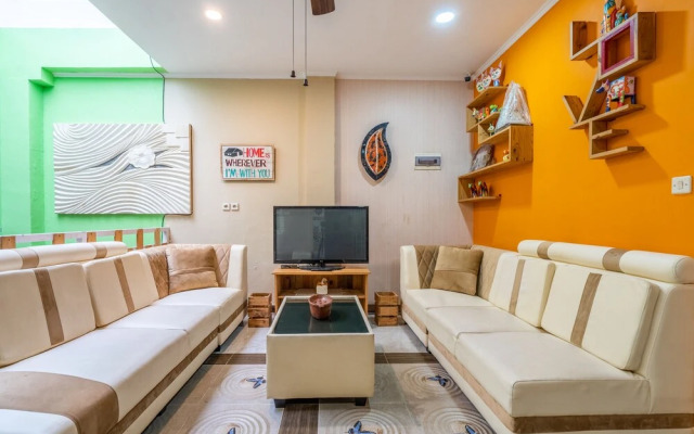 Jimbaran Cozy House & Bunk Bed