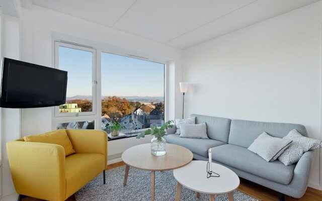 Penthouse Close To City Centre