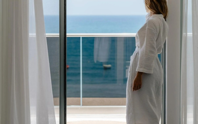 Palm Beach Hotel Apartments