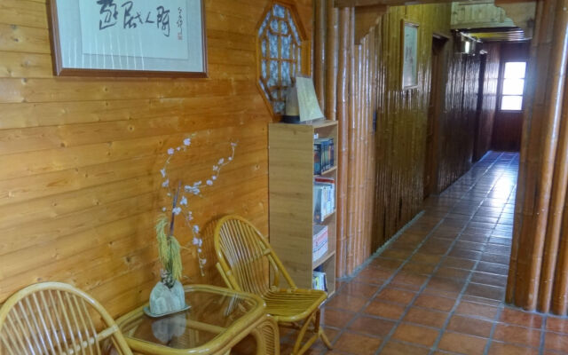 Shan Shui-Yuan Vege Guest House