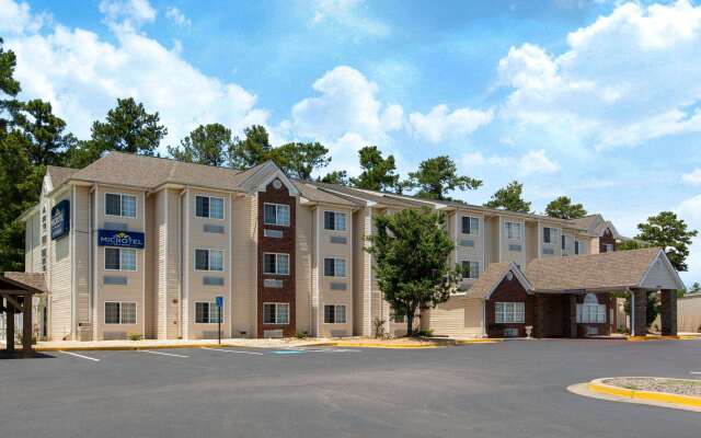 Microtel Inn & Suites by Wyndham Augusta/Riverwatch