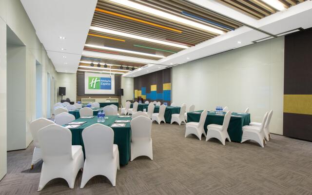 Holiday Inn Express Changzhou Lanling by IHG
