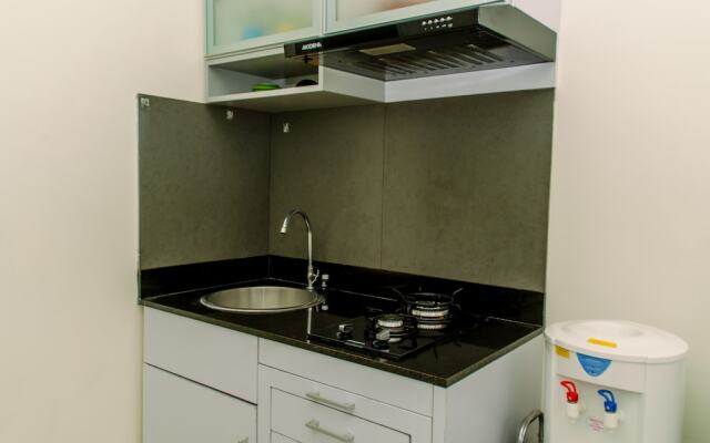 Modern Look 2Br Green Pramuka City Apartment Near Mall