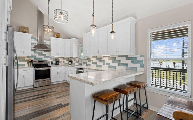 The Lodge at Little Bay