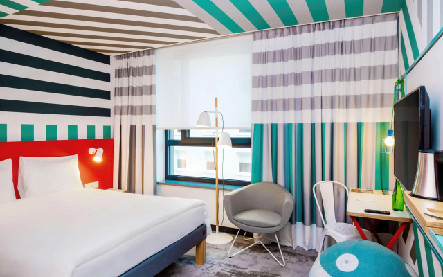 ibis Styles Warszawa Centrum - Image 4