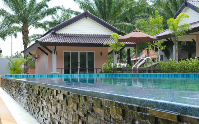 Palm Kiri Resort
