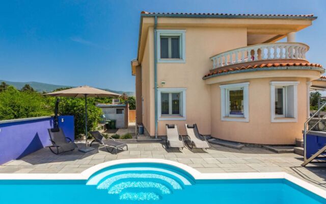Villa Ceca