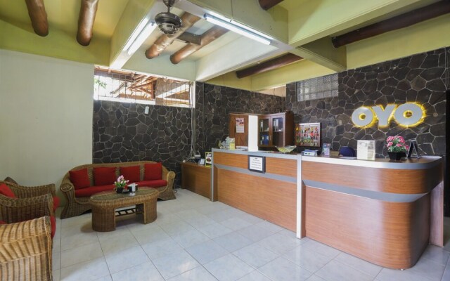 OYO 735 New Panjang Jiwo Resort