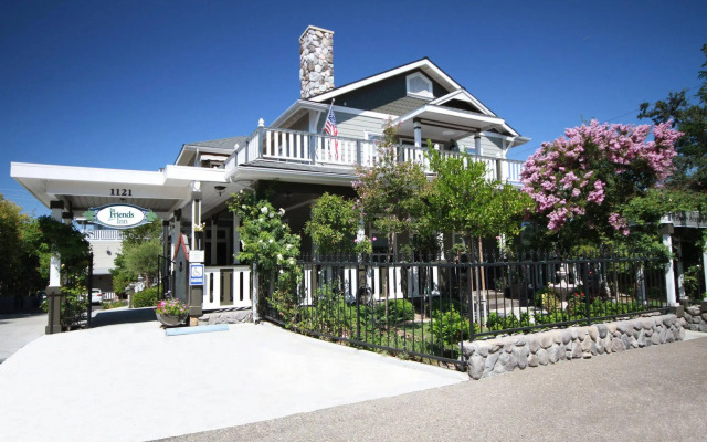 ForFriends Inn Bed and Breakfast