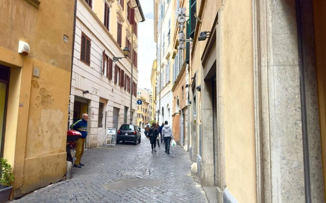 Charm and Style by Campo de Fiori