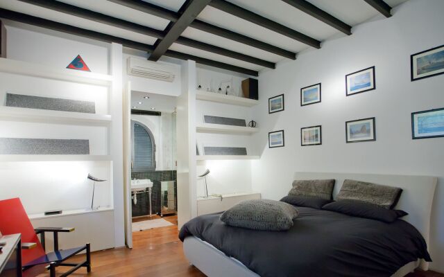 Rental In Rome Riari Garden Luxury