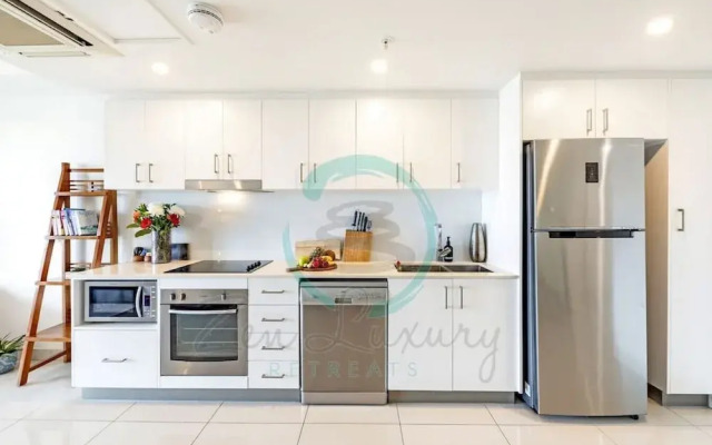 ZEN SEA VIEW - 2 Bedroom Penthouse
