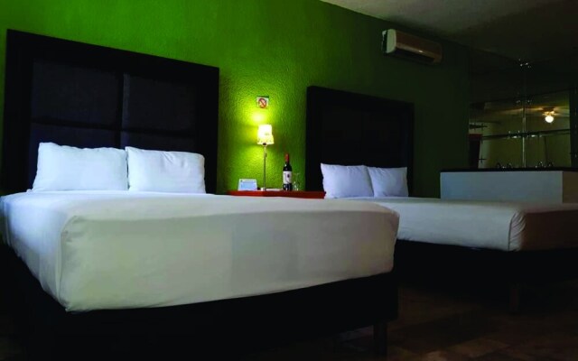 All Inclusive Bed & Beach & Fun Cancun