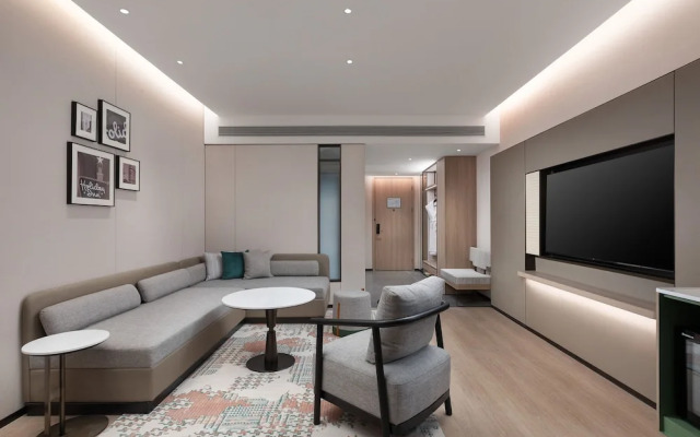 Holiday Inn Hotel & Suites Shanghai Changfeng by IHG