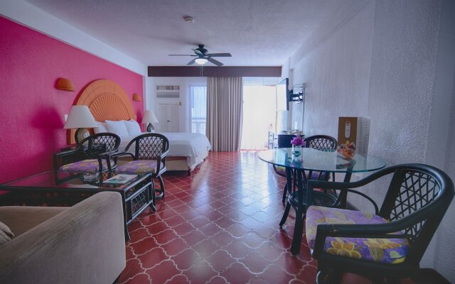 Costa Sur Resort by VRHost