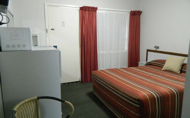 Orana Windmill Motel