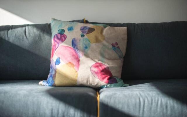 Brynglas Newport flat sleeps 8 - Mycityhaven