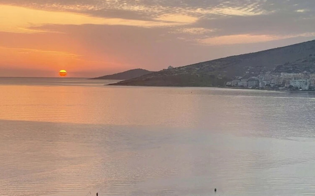 Grand Blue Apartments