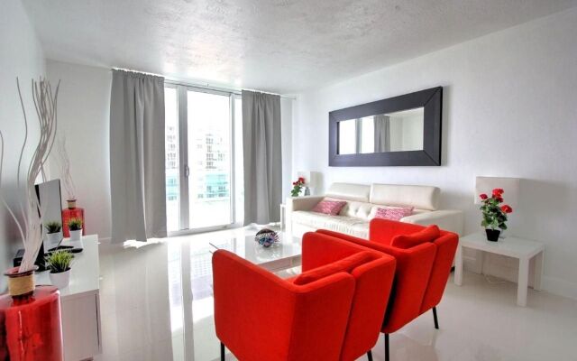 The Tides on Miami Hollywood