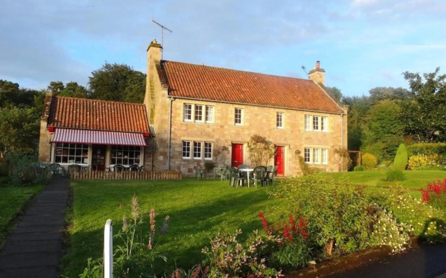 Ford Village Bed & Breakfast