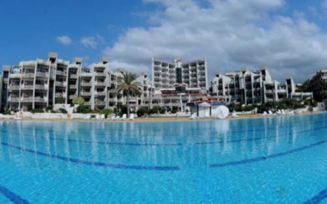 Aqualand Hotel & Resort